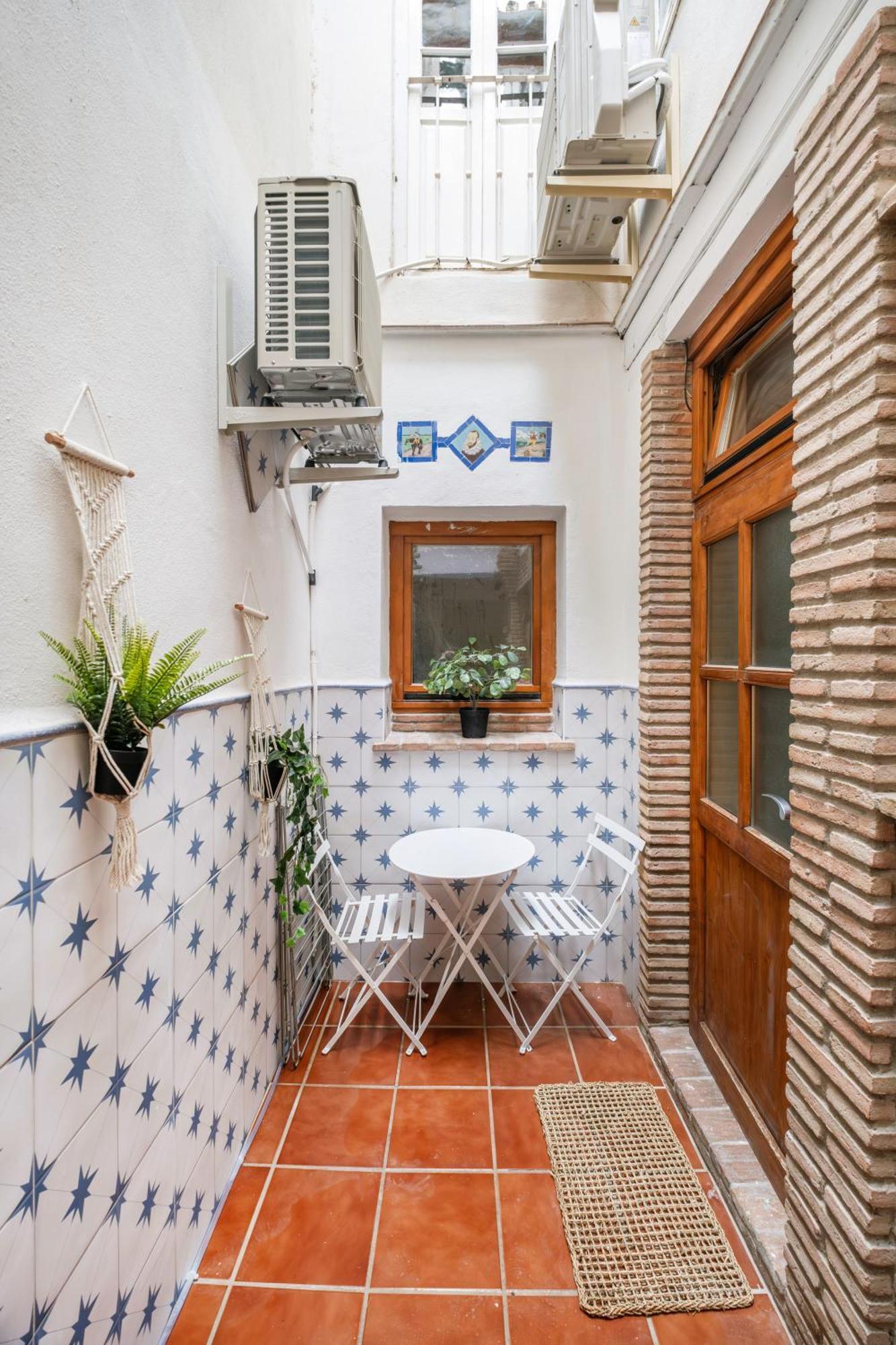 Touch My Heart Malaga City Center Apartment By Namaste Elite Exteriör bild